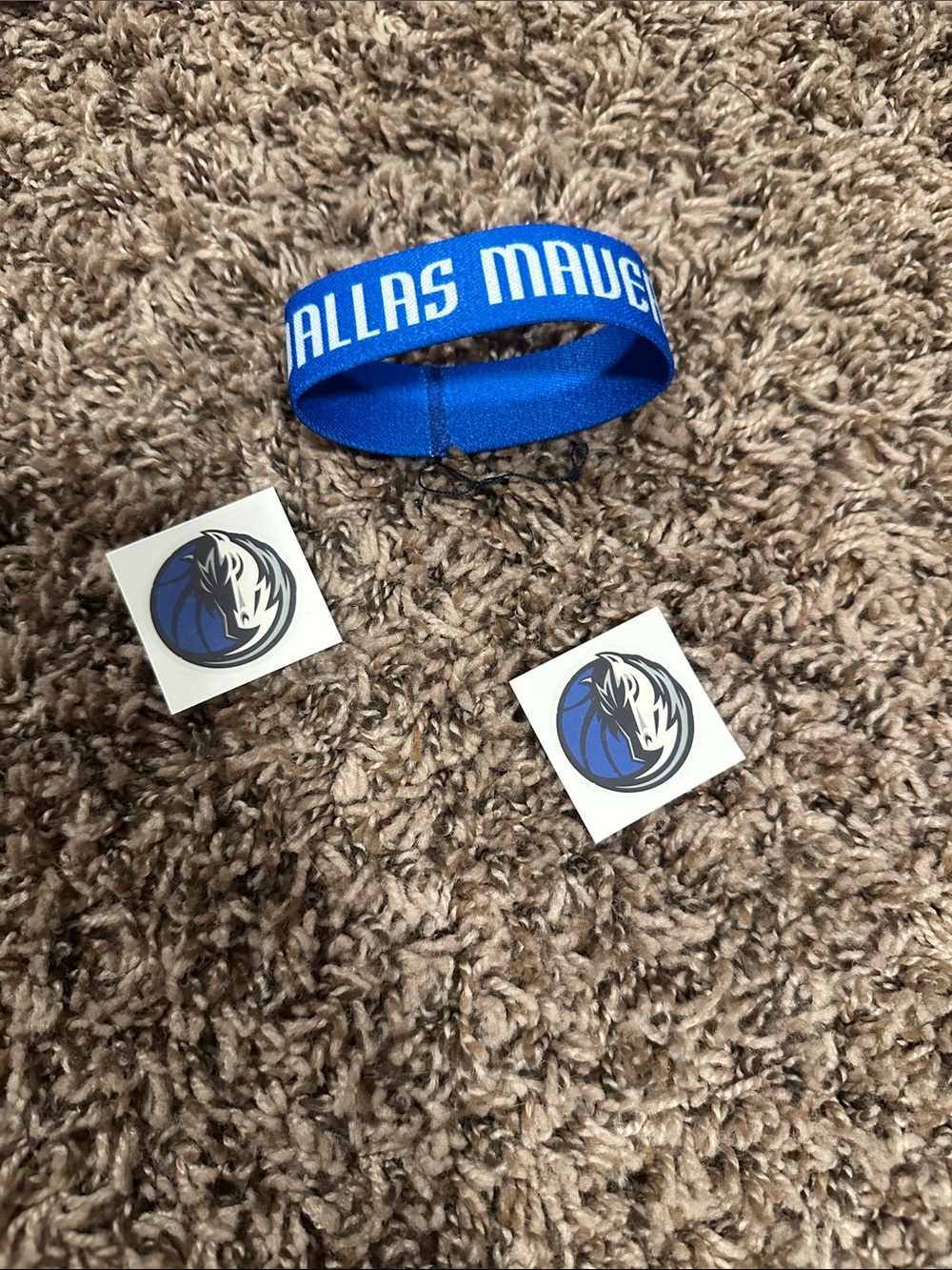 Dallas Mavericks Blue Elastic Bracelet with Team Logo Stickers